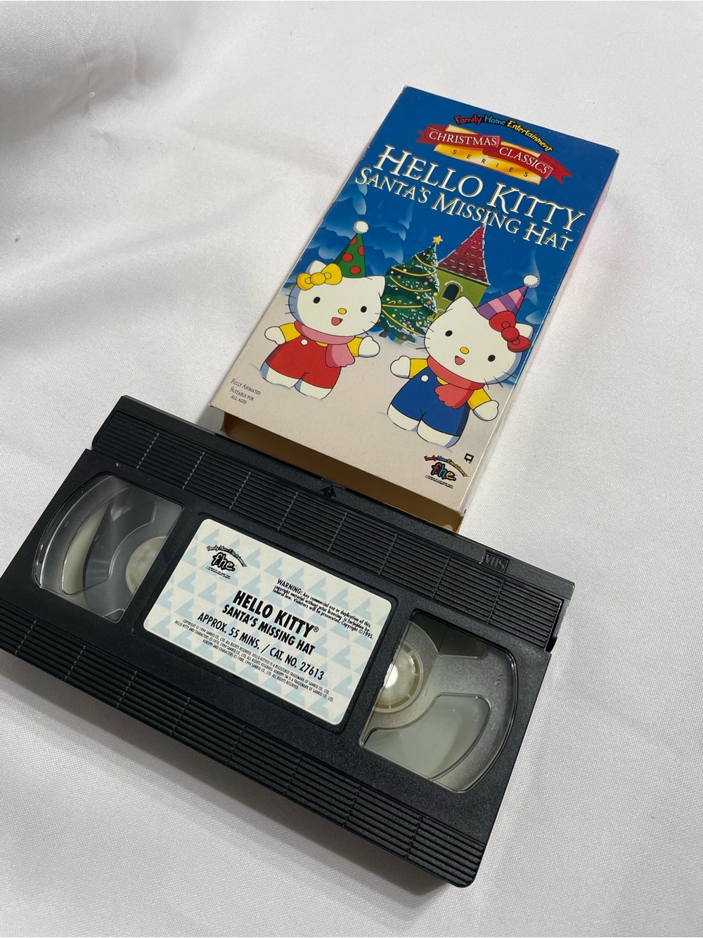 Vintage 1995 VHS tape Hello Kitty: Santa's Missing Hat Great Condition